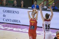 España vence a Canadá (64-42) en su estreno en el Torneo Ciudad de Torrelavega
