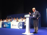 Arenas pide a Pedro Sánchez que "no Podemice" al PSOE y que "no juegue con la unidad de España"