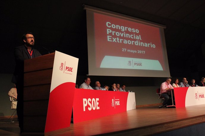 Lemus en el 'congresillo' del PSOE en Badajoz