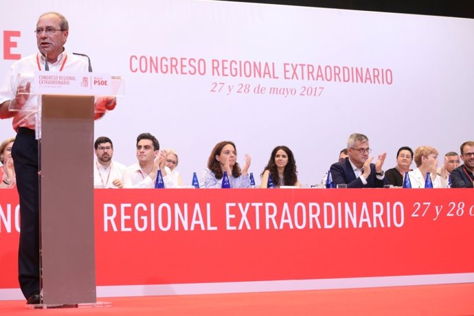 PSOE-M toma como referencia el documento de Sánchez