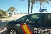 Detenido un joven de 21 años por robar en cuatro chiringuitos de Gandia en solo una hora