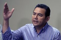 Uno de los hijos y el hermano del presidente de Guatemala, Jimmy Morales, irán a juicio por fraude