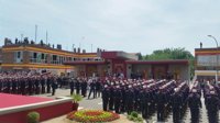 Aplausos a los Reyes en un desfile de las Fuerzas Armadas que homenajea a las víctimas del Yak-42