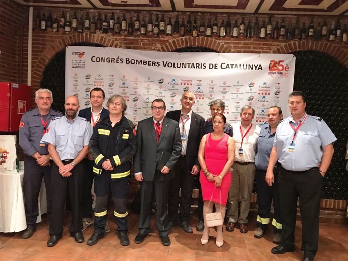 Jordi Jané en el Congreso de Bomberos Voluntarios de Catalunya