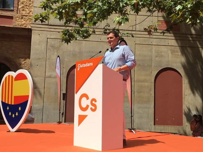 Albert Rivera (Cs) en Nou Barris (Barcelona)