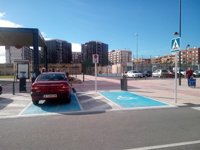 Retiran casi 760 tarjetas fraudulentas de aparcamiento para discapacitados en València