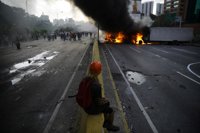 Muere un joven que resultó herido el sábado durante una protesta contra el Gobierno de Venezuela