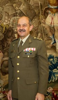 El teniente general Juan Campins, Segundo Jefe del Mando de la Fuerza Conjunta de la OTAN