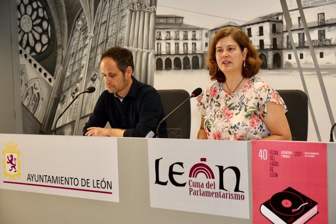 León.- Margarita Torres y Héctor Escobar