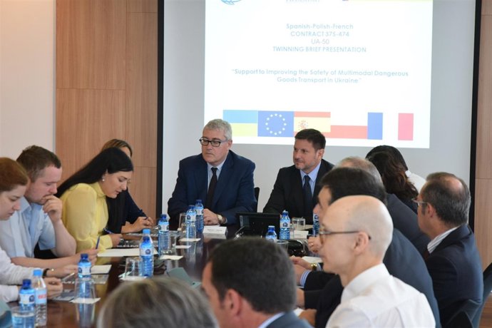 Una delegació del Govern d'Ucraïna visita el Port de Tarragona