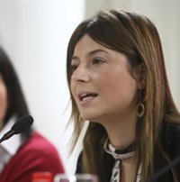 Aído, sin "planes" de volver a la política, ve un "honor" que compañeros del PSOE-A piensen en ella en una nueva etapa