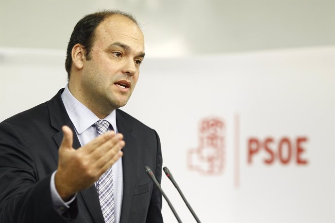 El coordinador del PSOE del Área Económica de Ponencia marco, José Carlos Díez