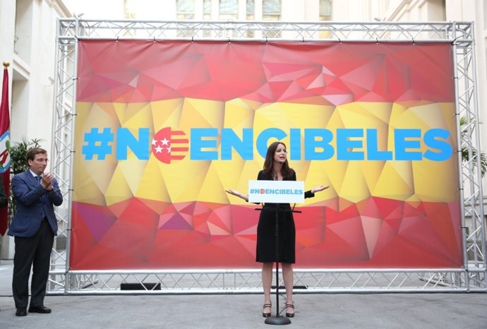 Andrea Levy en un acte en suport a la Constitució Espanyola