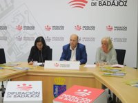 Soraya Arnelas ofrece este sábado un concierto en Oliva de la Frontera (Badajoz) durante la IX Feria de la Dehesa