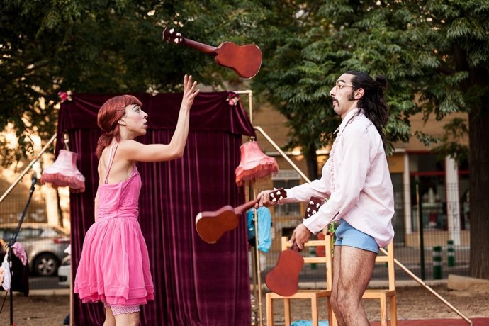 Cánovas reparte amor escena teatro ciclo humor