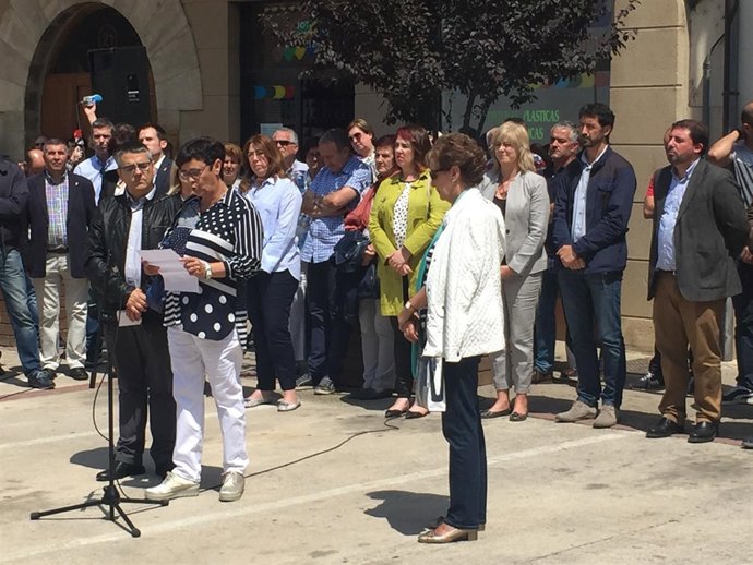 Homenaje en Sangüesa a los dos policías nacionales asesinados por ETA en 2003