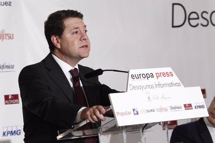 Emiliano García-Page en los Desayunos de Europa Press