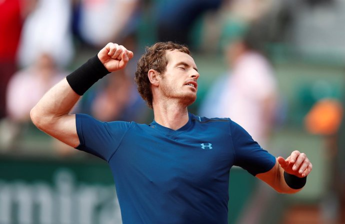Andy Murray celebra el triunfo en primera ronda de Roland Garros 2017
