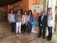 La nueva ley andaluza de Servicios Sociales creará instrumentos como una historia social única