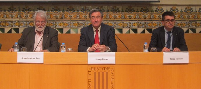 Joandomènec Ros (IEC), Josep Ferrer y Josep Pallarès