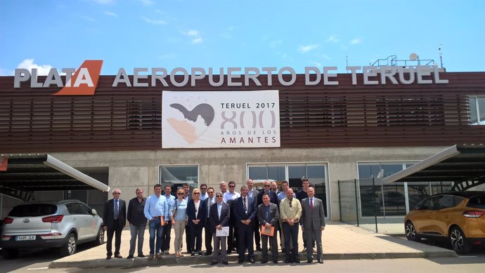 La Junta Directiva de CEPYME Aragón en el Aeropuerto de Teruel