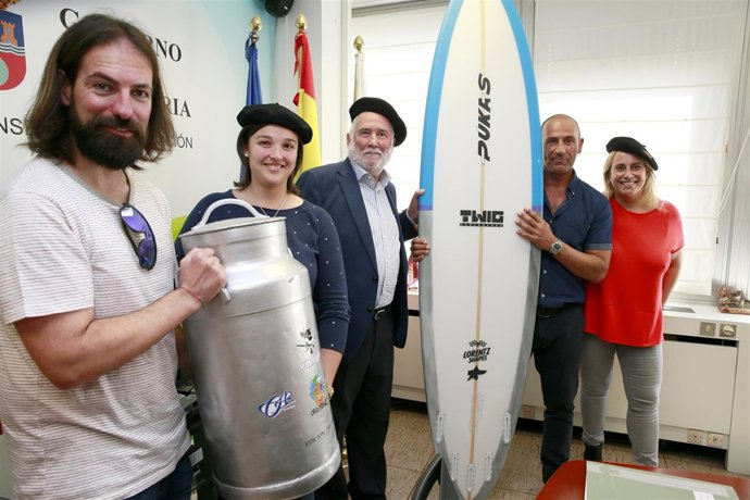 11:30 Consejería De Educación, C/ Vargas, 53, 
7ª Planta  El Consejero De Educac