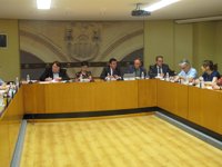 Domínguez, satisfecho porque el Ejecutivo regional ha cumplido con los objetivos de estabilidad presupuestaria de 2016