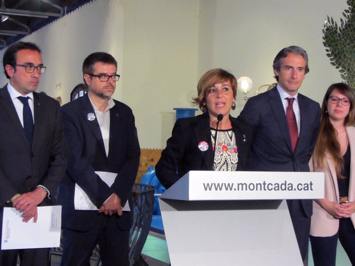 La alcaldesa de Montcada i Reixac, Laura Campos, anunciando el soterramiento