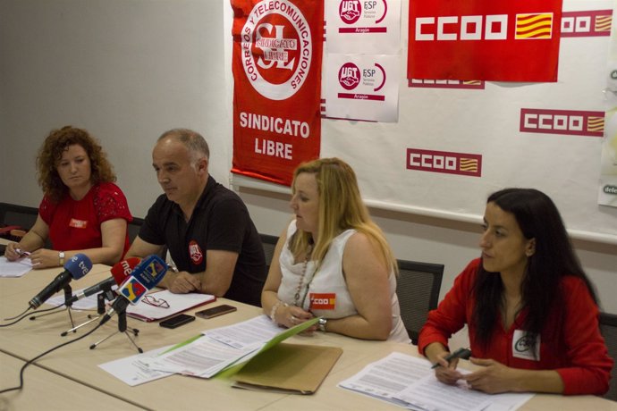 Los sindicatos no descartan la huelga general en Correos
