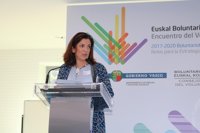 Artolazabal dice que la reforma de RGI pretende proteger las familias con hijos