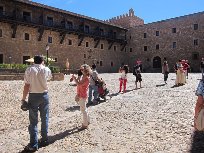 Turistas en Sigüenza