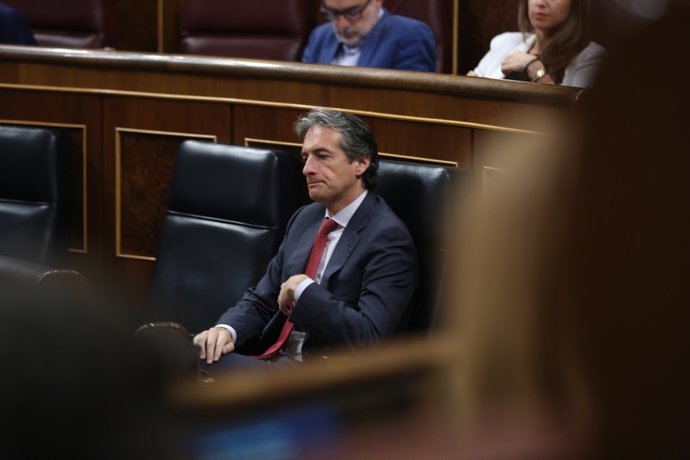 Iñigo de la Serna en el debate de Presupuestos en el Congreso