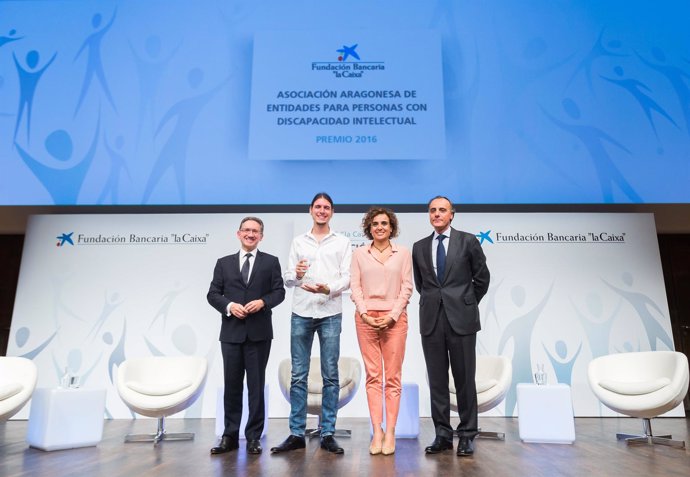 Plena Inclusión Aragón ha recibido uno de los premios de 'la Caixa'