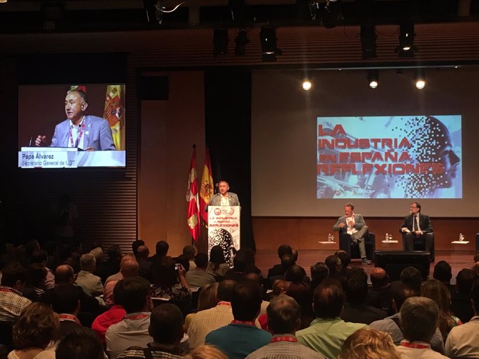 Pepe Álvarez clausura en Burgos la jornada de UGT