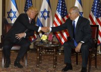 Netanyahu admite su "decepción" por la decisión de Trump aunque valora su "compromiso"