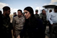 La activista yazidí Nadia Murad vuelve a su pueblo natal en Irak