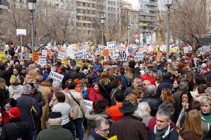 Concentracion por la Sanidad en Granada en marzo