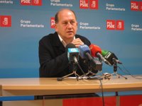 Leiceaga pide a Feijóo que "deje de ser obstáculo" para una investigación en el Congreso del accidente de Angrois