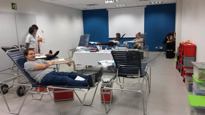 Trabajadores de Endesa donan sangre