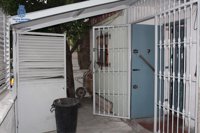 Detenidas dos personas durante la desarticulación de un "supermercado de la droga" en una vivienda en Badajoz