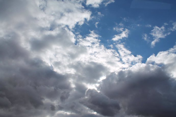 CIELO NUBLADO, TORMENTAS, TEMPORAL, LLUVIAS