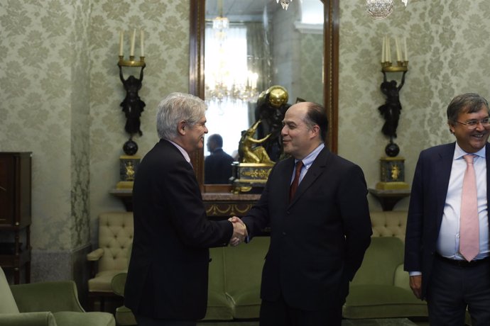 Dastis recibe al presidente de la Asamblea Nacional de Venezuela, Julio Borges