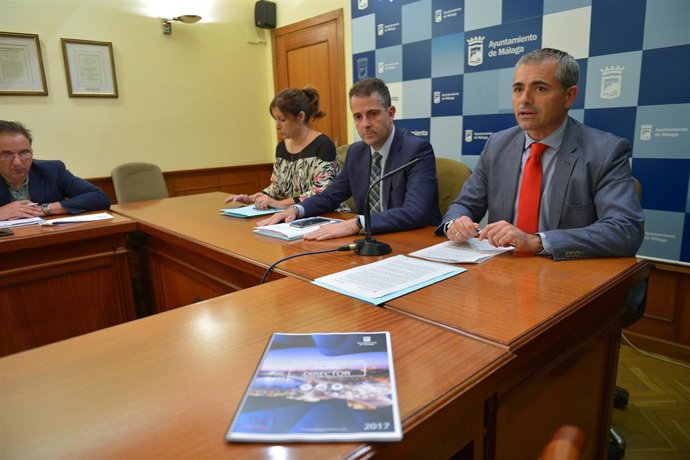 Gemma del Corral, Carlos Conde, Julio Andrade turismo rueda prensa cultura