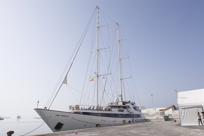 Crucero de lujo Panorama II 