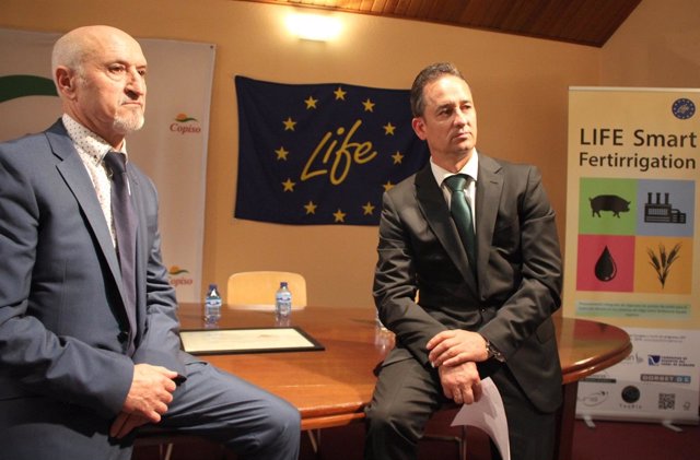 Andrés García (i) y Francisco Javier Blanco