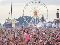 El festival Rock am Ring alemán se reanuda tras la amenaza terrorista del viernes