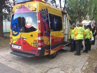 Cinco heridos y tres detenidos tras una reyerta en las piscinas del barrio de Orcasitas