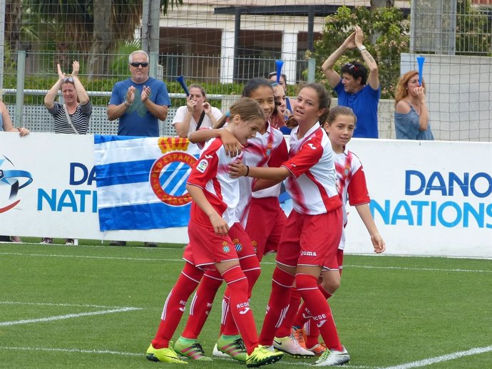 El Espanyol Femenino en la Danone Nations Cup