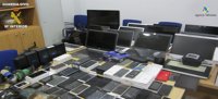 Recuperan en Melilla un cargamento de móviles, cámaras y ordenadores robados en la Península