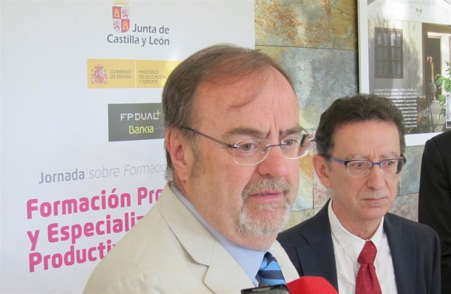 Fernando Rey junto a Mikel Navarro